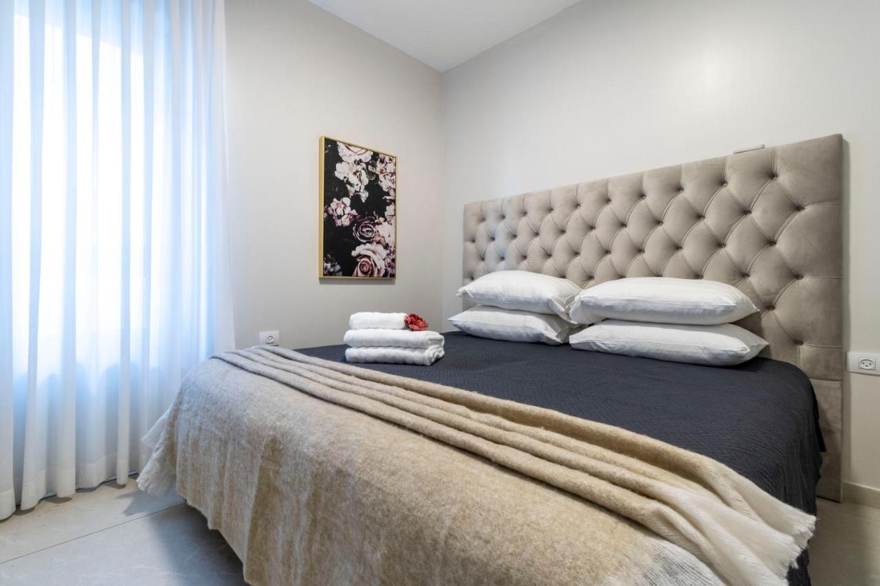 The Haneviim Boutique - Isrentals Jerusalem Exteriör bild